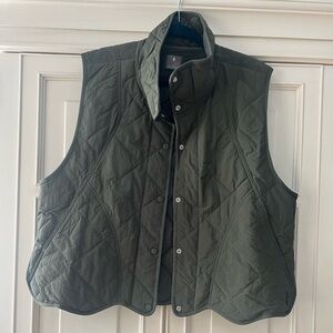 Free People Quinn Quilted vest size Large